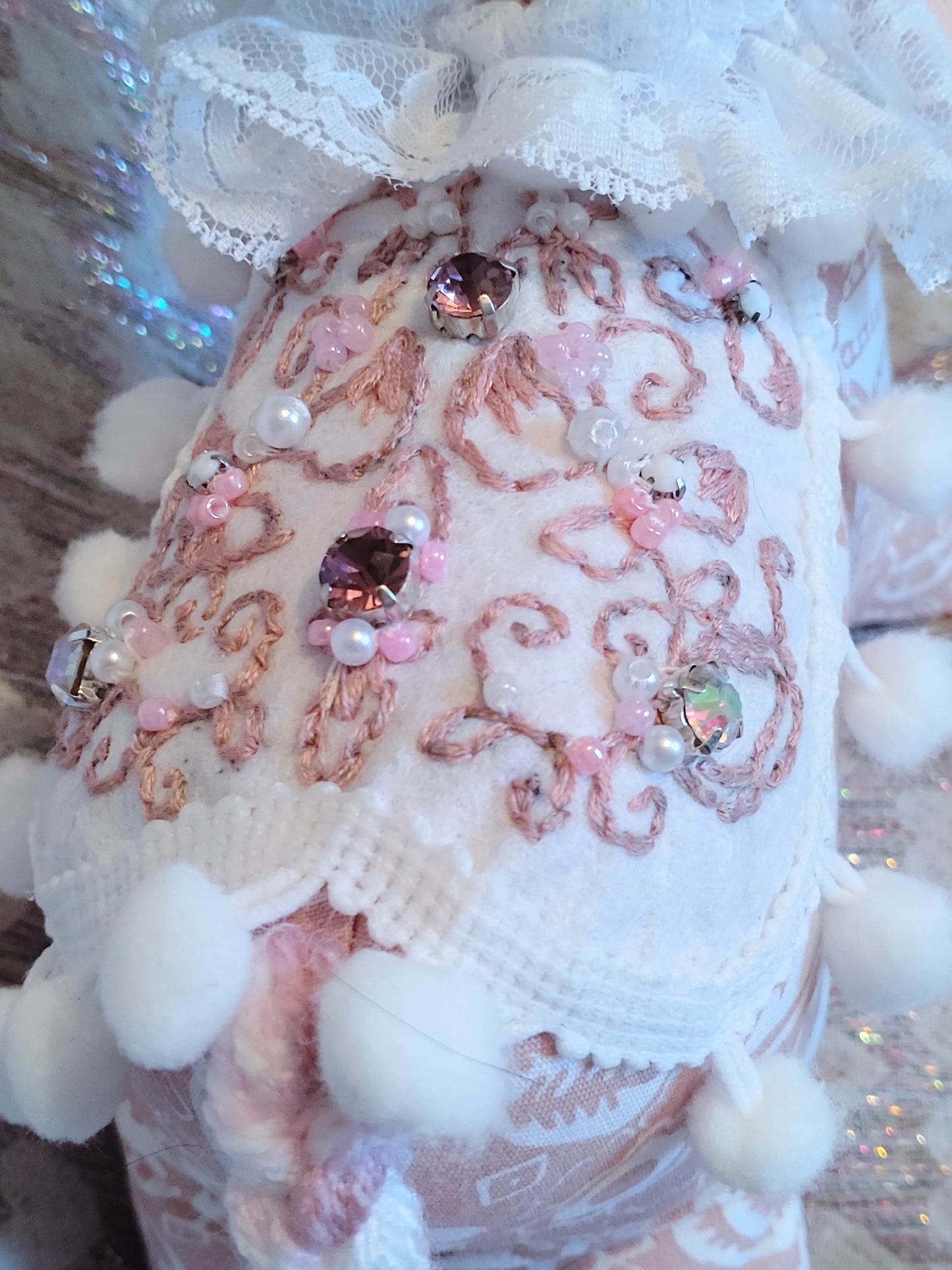 Patchwork Cat - DUSTY PINK AND WHITE