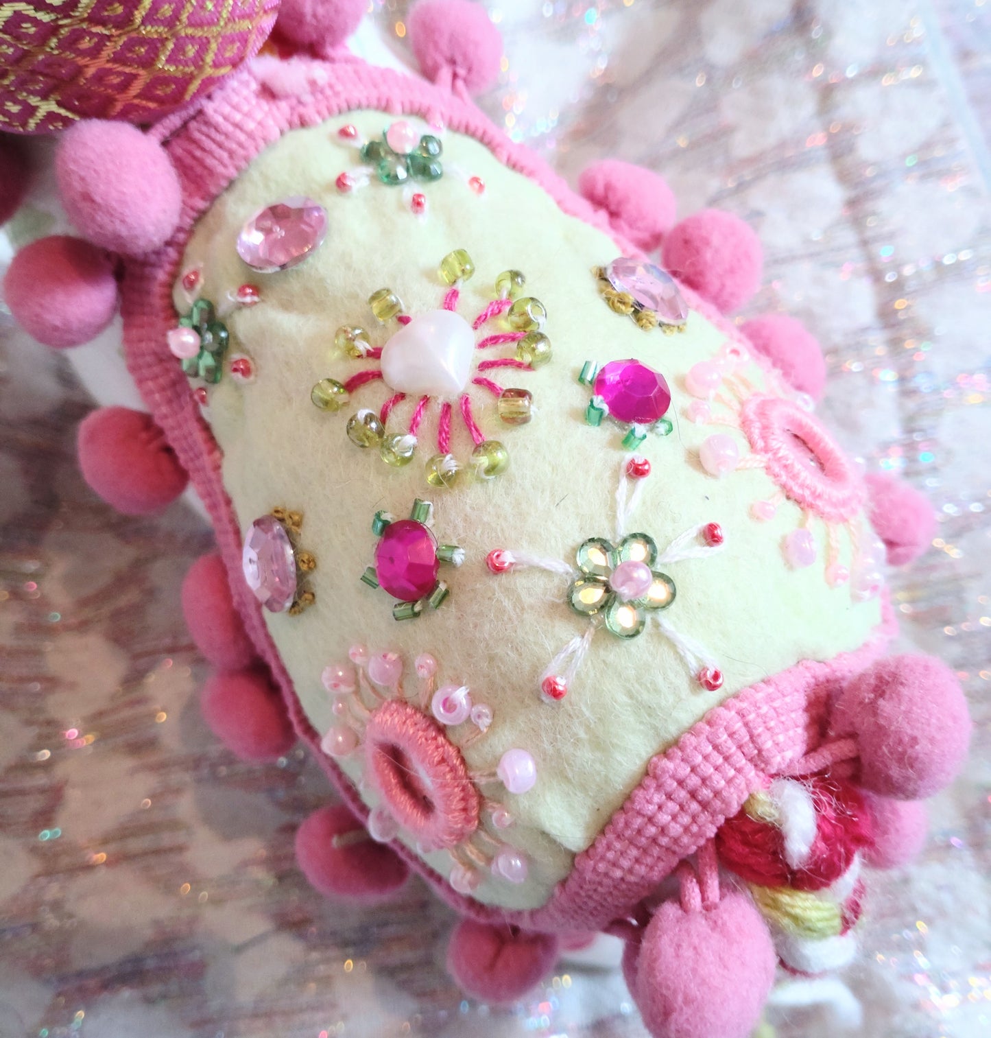 Patchwork Cat - HOT PINK CHRYSANTHEMUMS