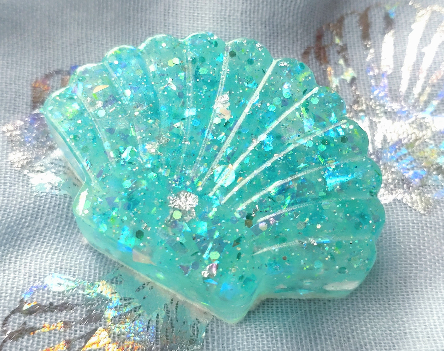 Fridge Magnet - TURQUOISE IRIDESCENT RESIN SEA SHELL