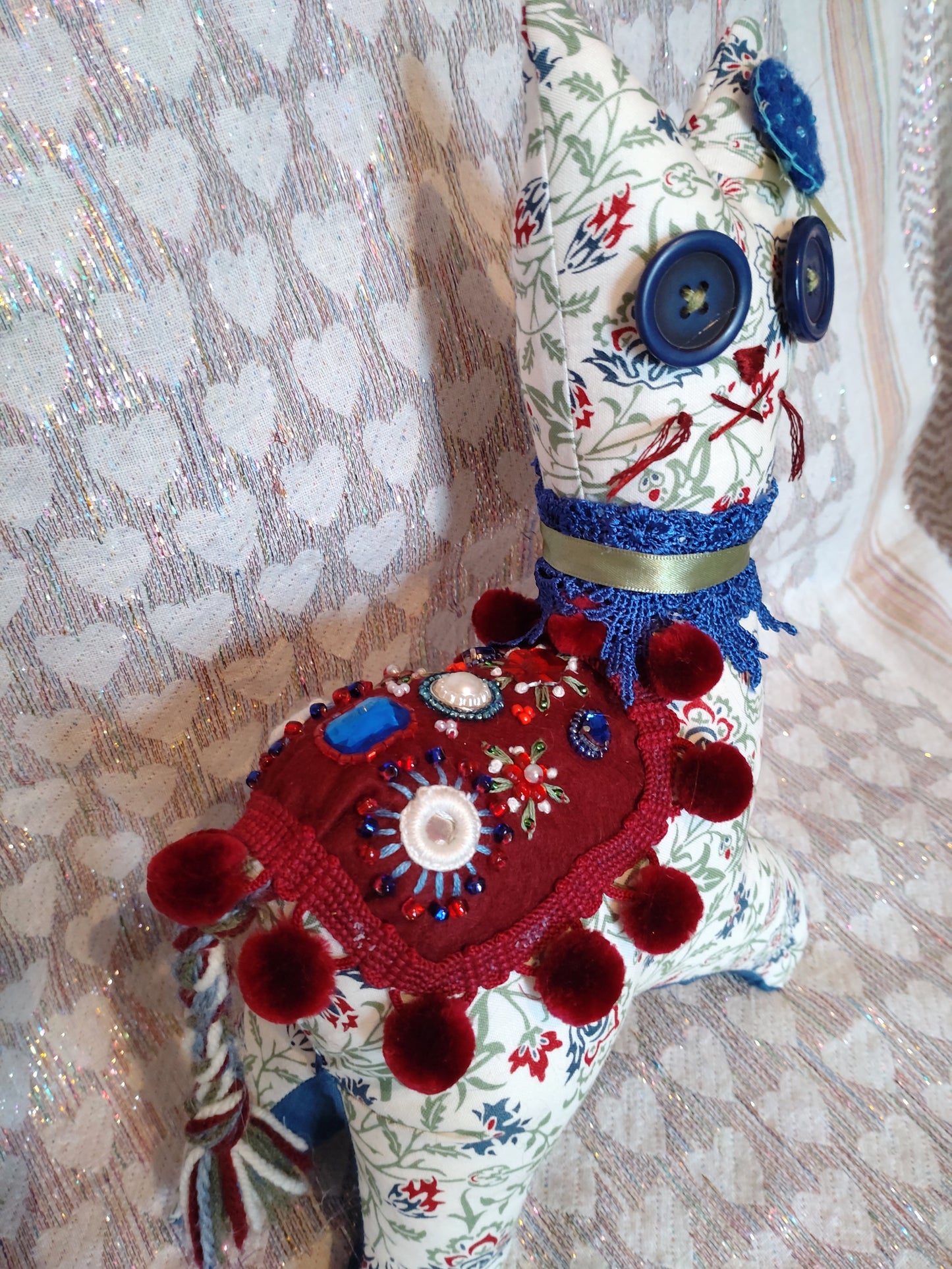 Patchwork Cat - WHITE, BLUE AND RED VINTAGE