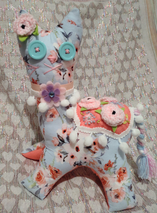 Patchwork Cat - BLUE AND PINK TEA ROSES