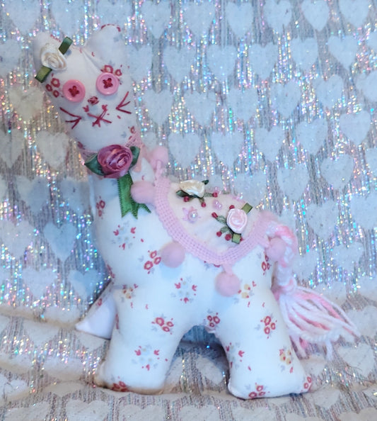 Patchwork Cats (small) - PINK AND WHITE ROSES