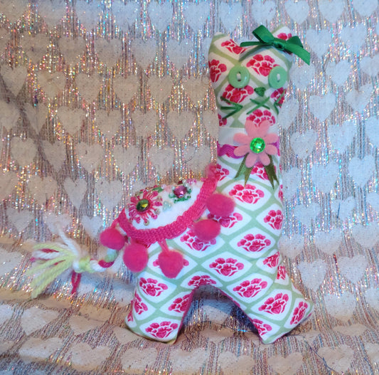 Patchwork Cat (small) - HOT PINK CHRYSANTHEMUMS
