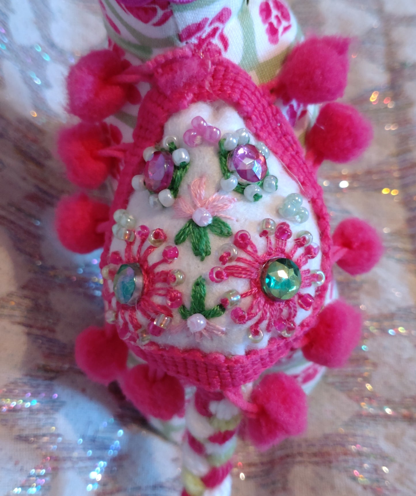 Patchwork Cat (small) - HOT PINK CHRYSANTHEMUMS