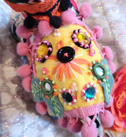 Patchwork Cat - JAZZY BOTANICALS