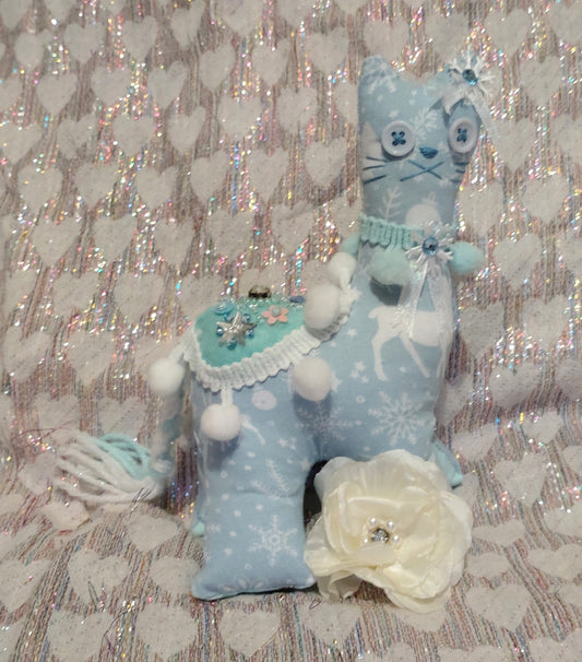 Parchwork Cat (small) - BLUE NORDIC