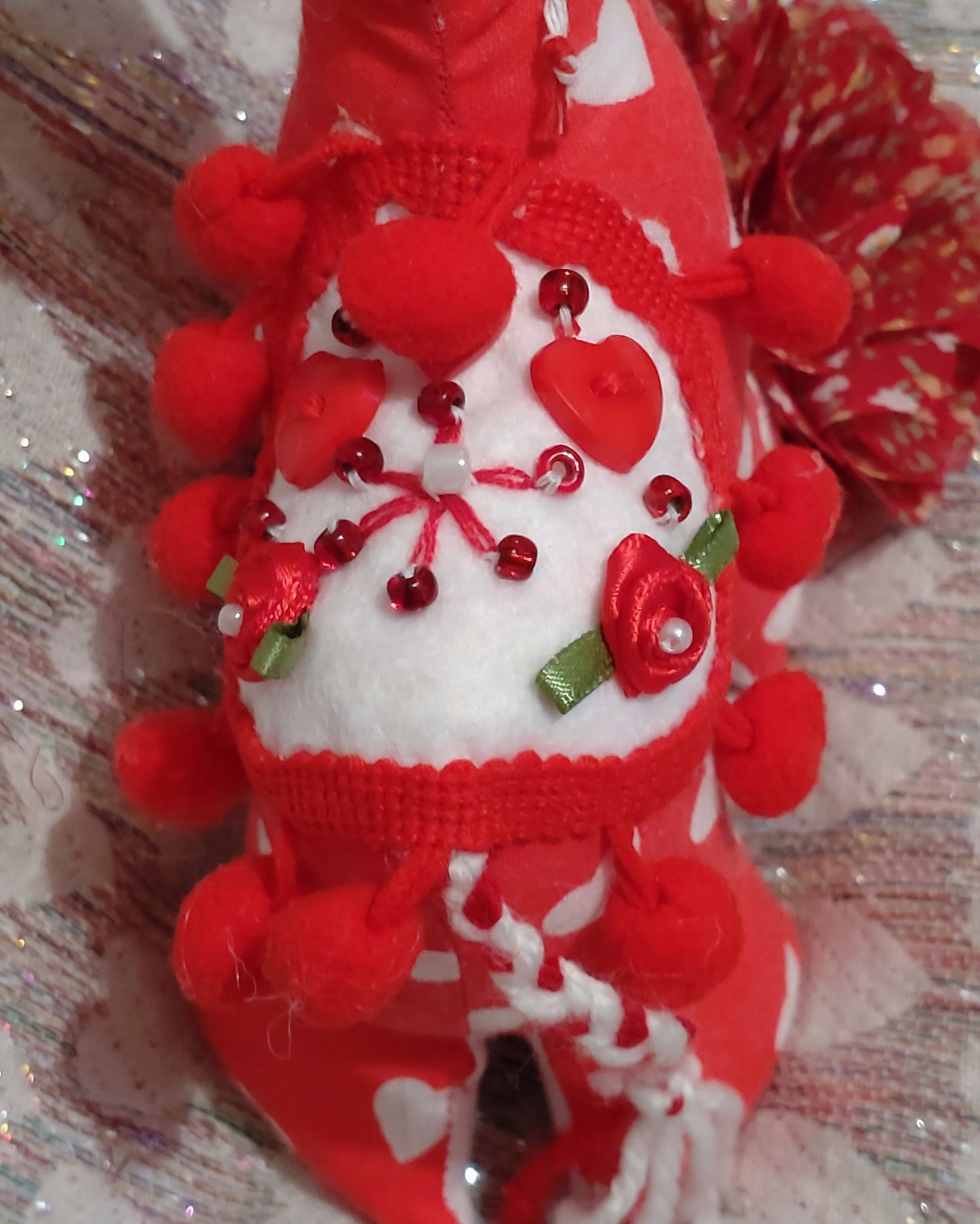Patchwork Cats (small) - RED AND WHITE HEARTS