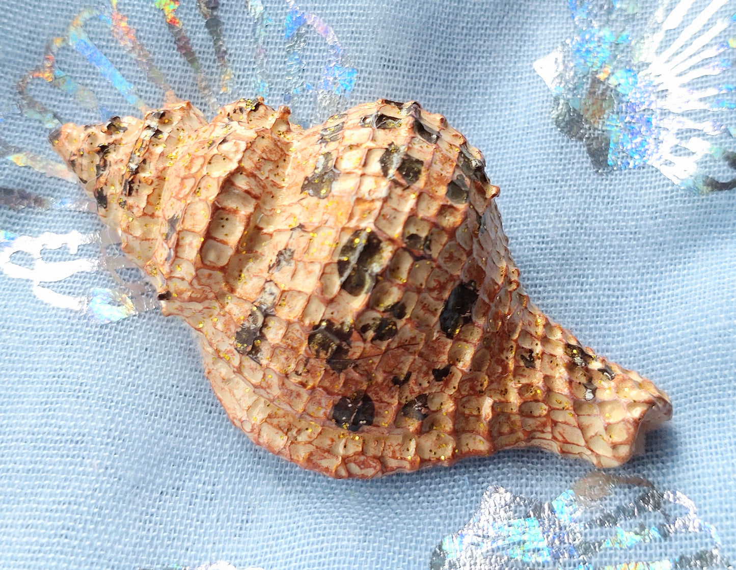 Fridge Magnet - BROWN SPARKLE CRYSTACAL CONCH