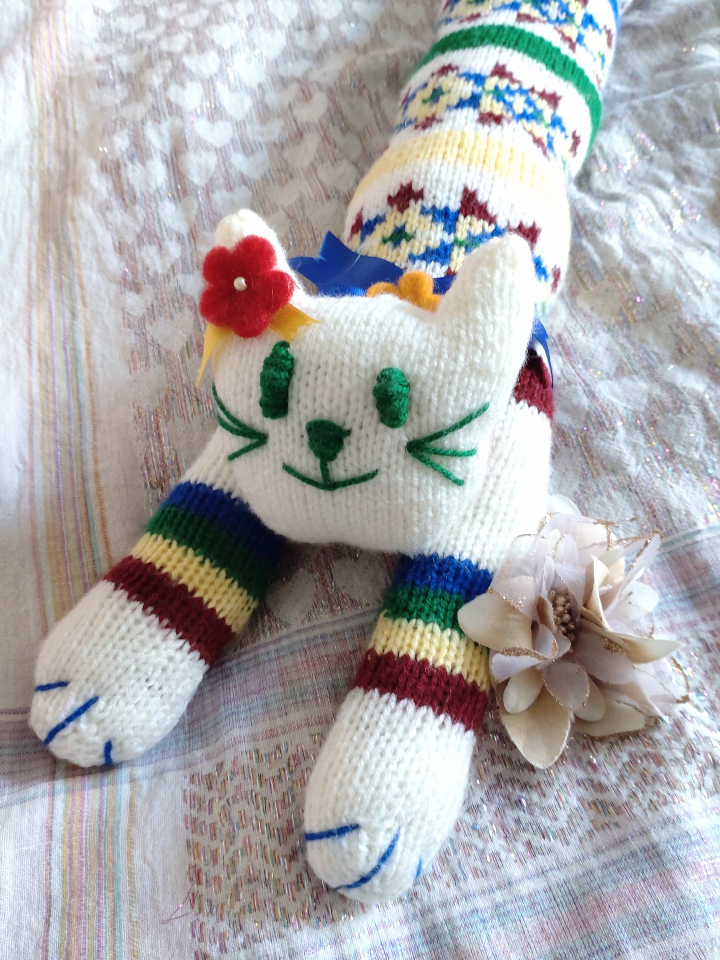 Original Design Fair Isle Feline - JURA