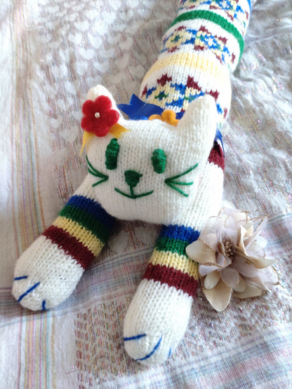 Original Design Fair Isle Feline - JURA