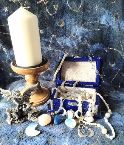 Celestial Moon Box (Medium)