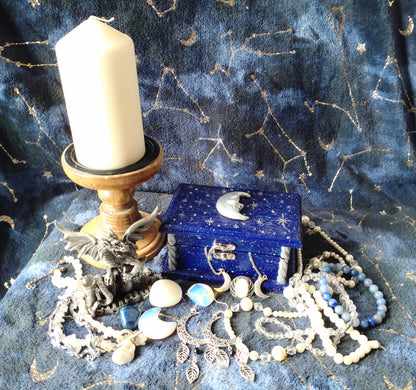 Celestial Moon Box (Medium)