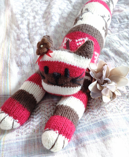 Original Design Fair Isle Feline - OSLO