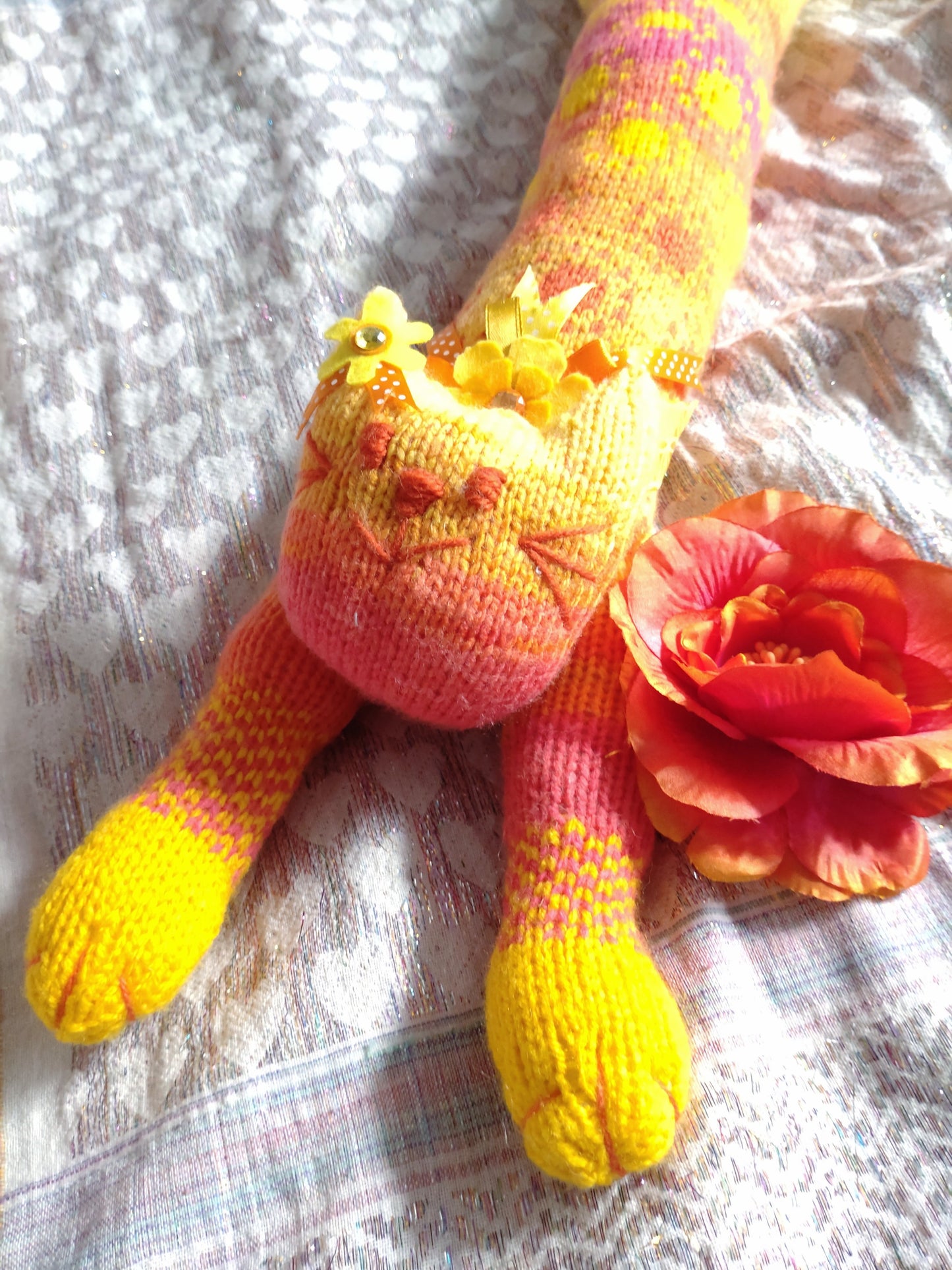 Original Design Fair Isle Feline - SUNSHINE