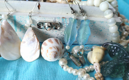 Keepsake/Trinket Box - LIGHT BLUE AND WHITE SEASIDE BOX